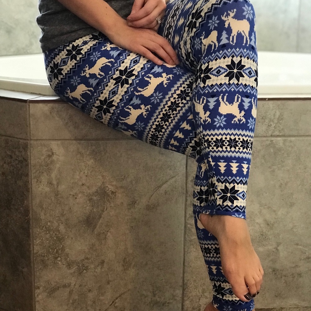 Buttery soft Christmas Reindeer Leggings plus TC